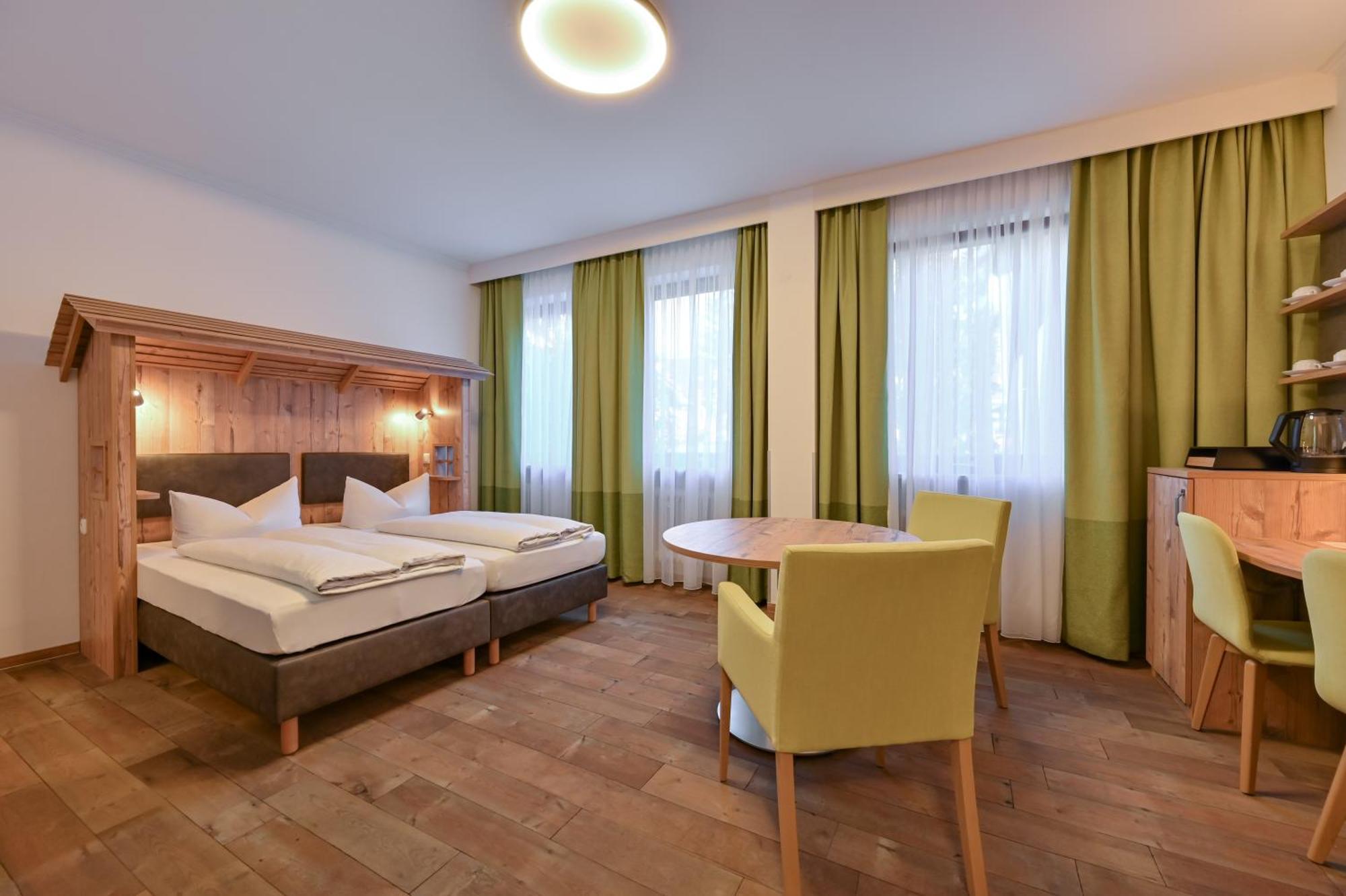 Hotel Ruchti - Zeit Fuer Mich Fussen Exterior photo
